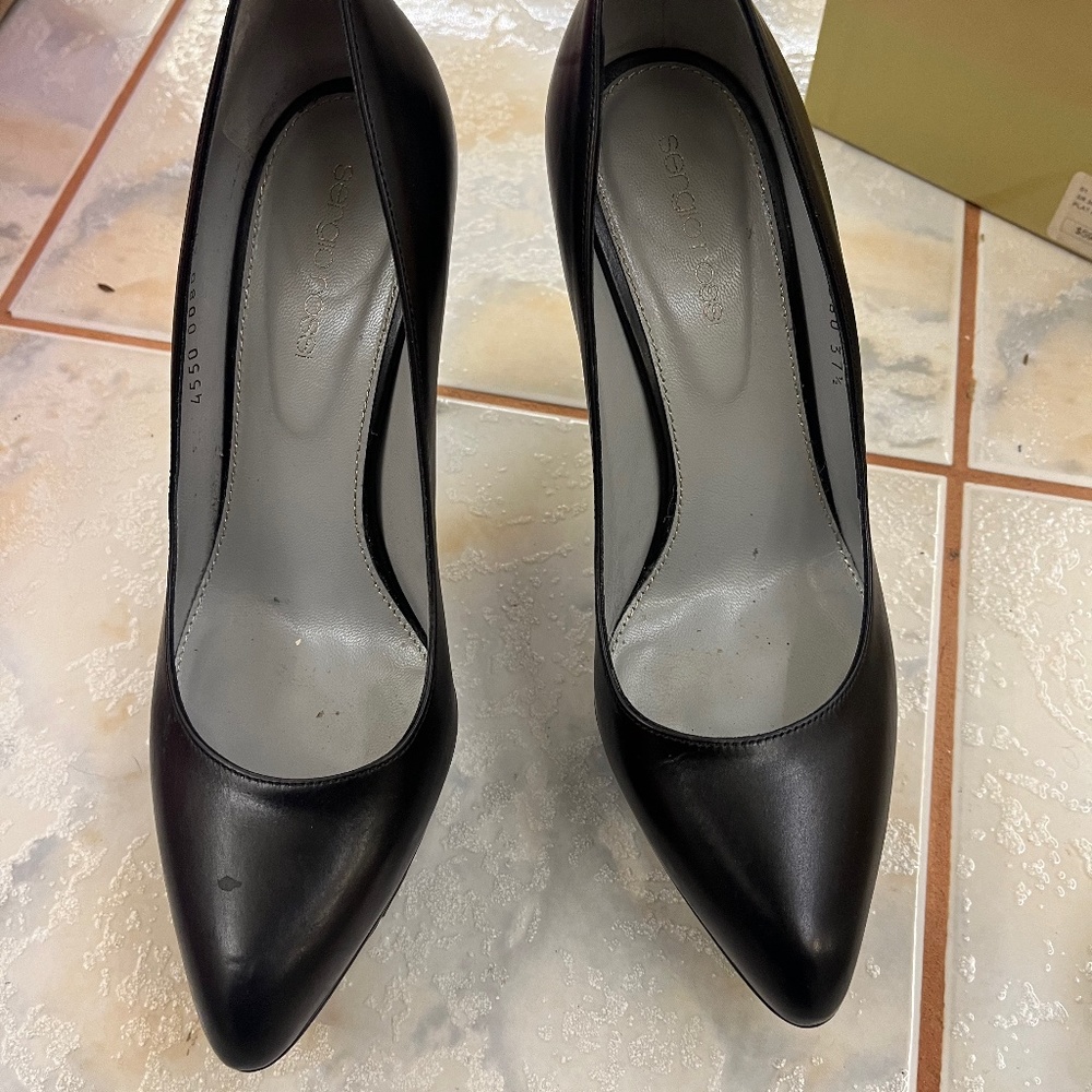 Sergio Rossi BLACK  Patent Leather Round-Toe Platform Pumps!